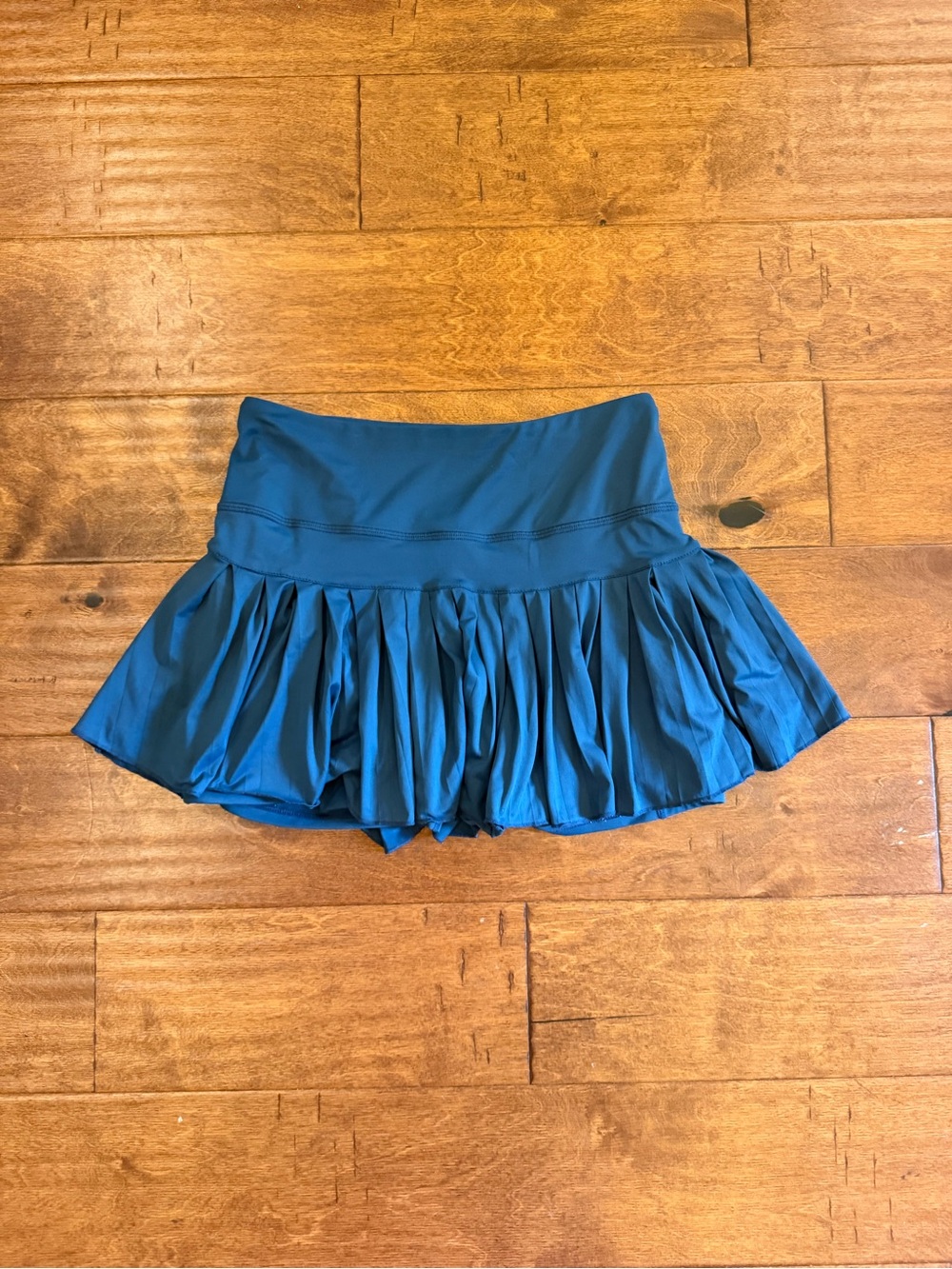 HALARA Teal Pleated Athletic Skirt